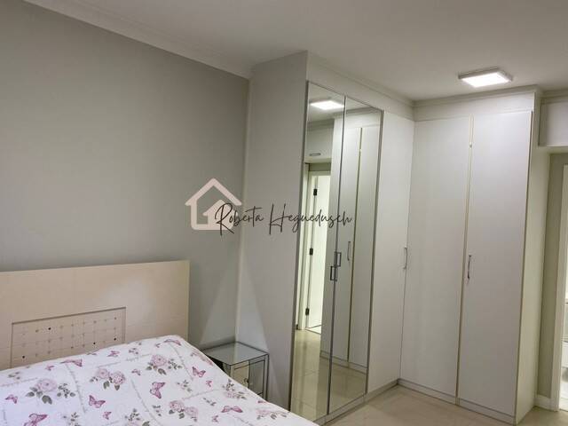 Apartamento à venda com 2 quartos, 80m² - Foto 10