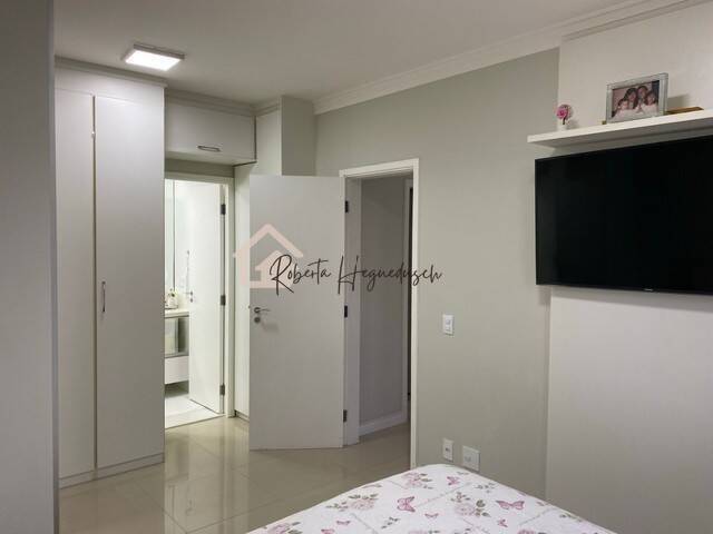 Apartamento à venda com 2 quartos, 80m² - Foto 16